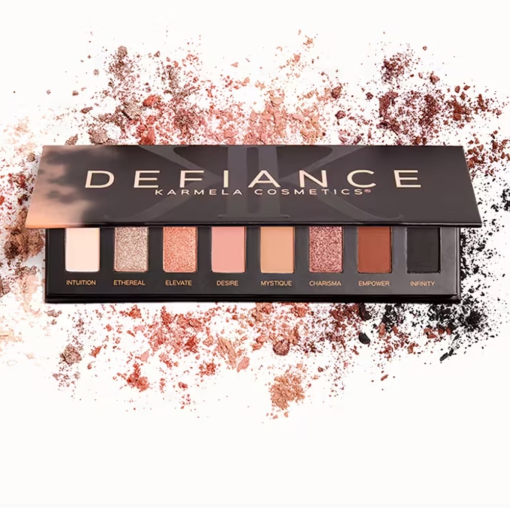 KARMELA COSMETICS - Defiance Palette